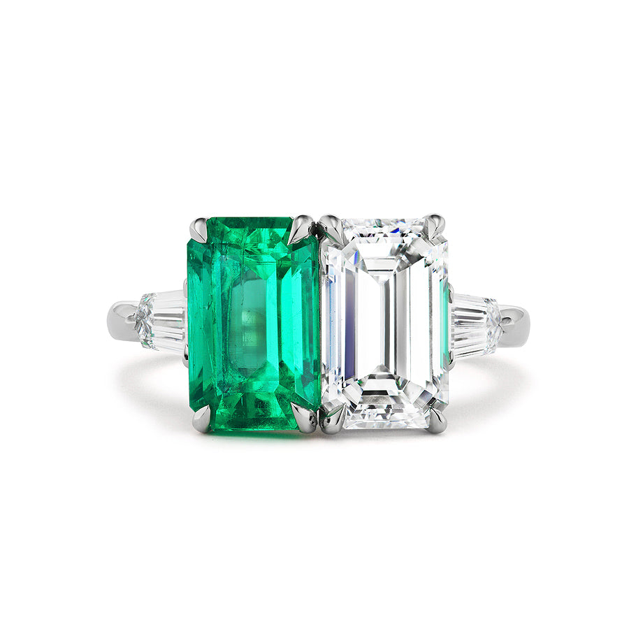 Toi Et Moi Ring with Emerald Cut Diamond and Emerald