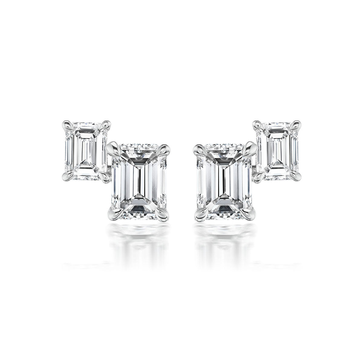 Duo Studs in White Gold with Emerald Cut Diamonds