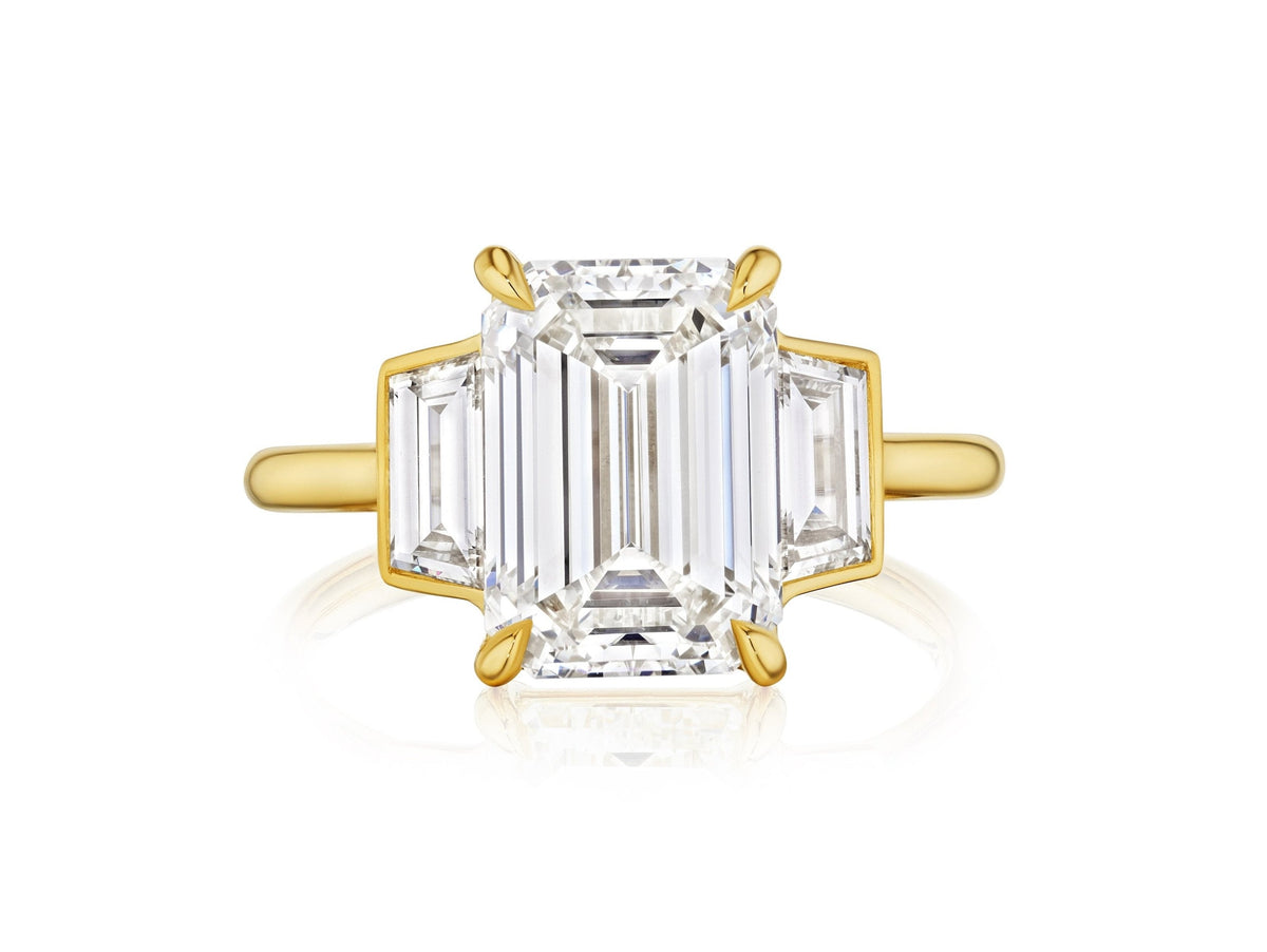 Emerald Cut Diamond Engagement Ring with Trapezoid Side Stones