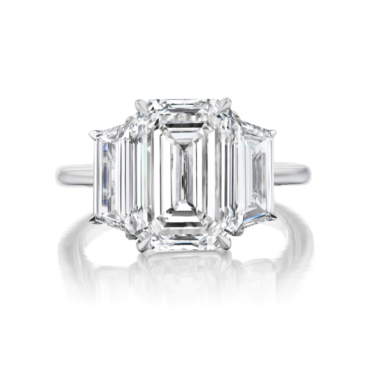 Emerald Cut Diamond Engagement Ring with Trapezoid Side Stones