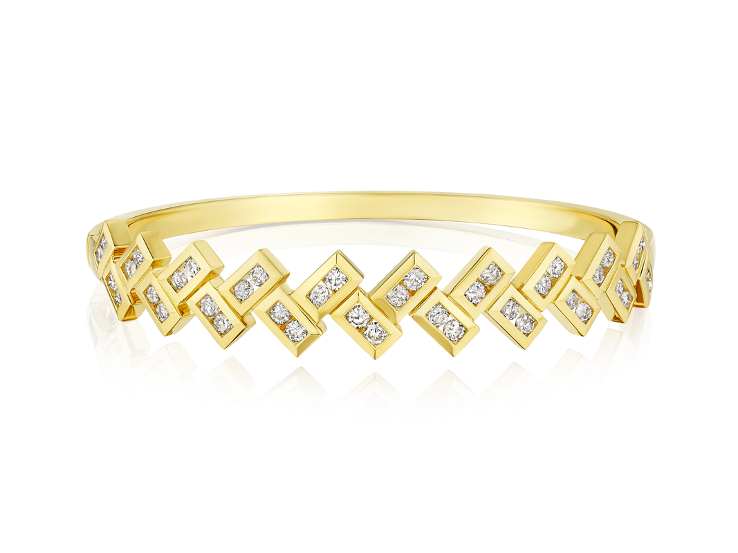 Chevron Bezel Set Brilliant Cut Diamond Bangle in Yellow Gold