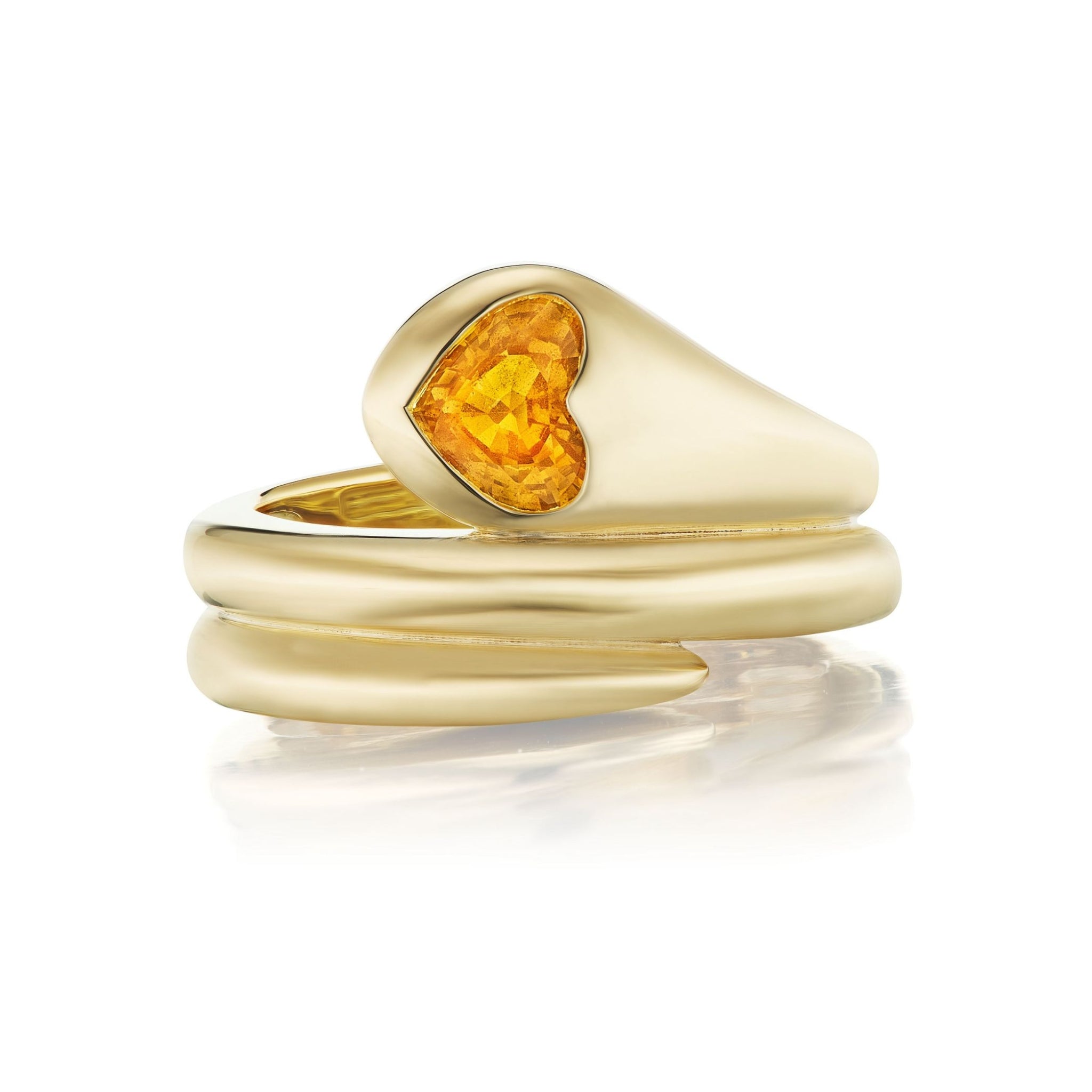 Sure! Here’s the rewritten sentence using your product data: A wraparound snake ring with a heart-shaped orange sapphire set at the center, crafted in lustrous 18k yellow gold.
