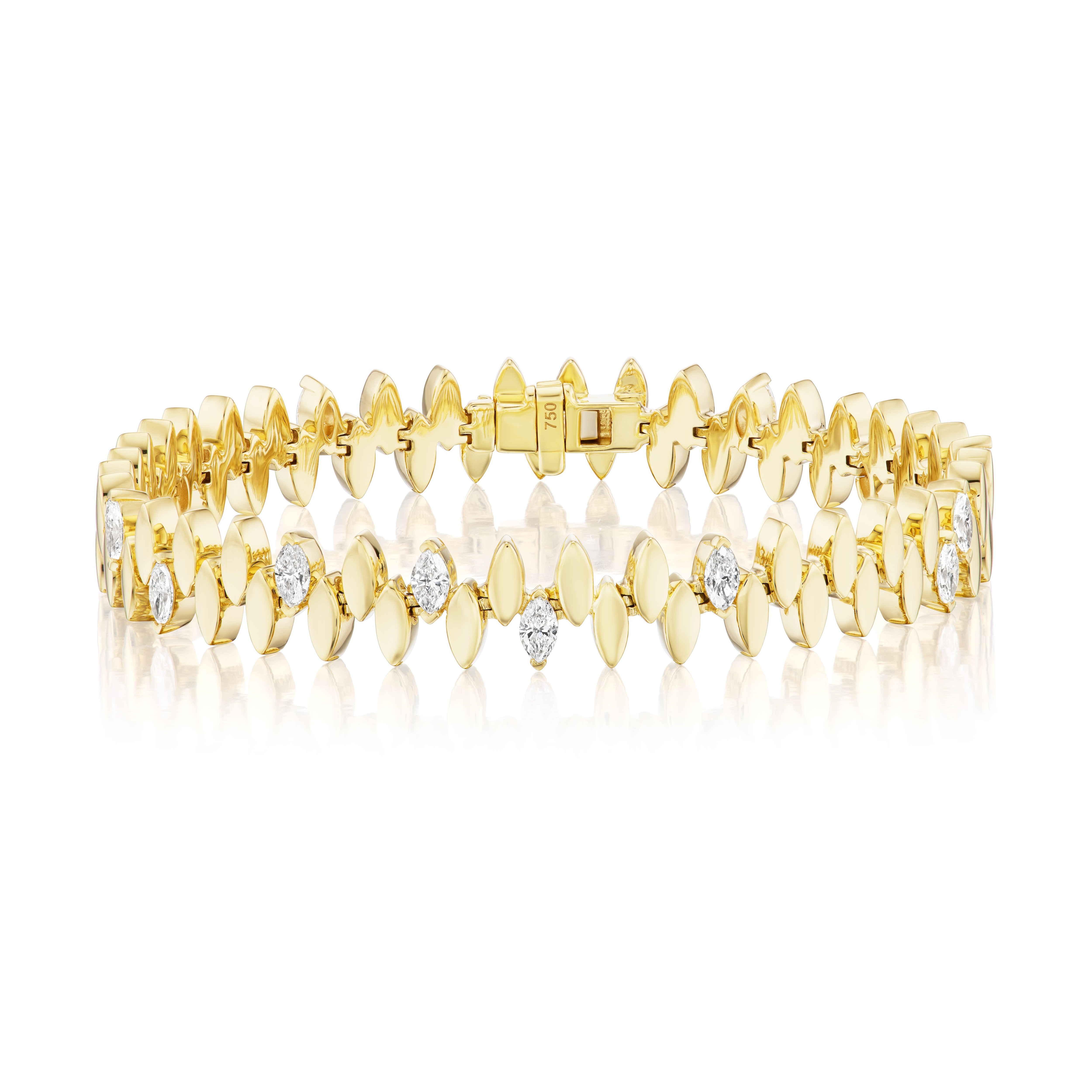 The Alternating Diamond Marquise Tennis Bracelet in Yellow Gold features SI clarity round diamonds set in a leaf-like repeating design, showcased in a closed circle on a white background.