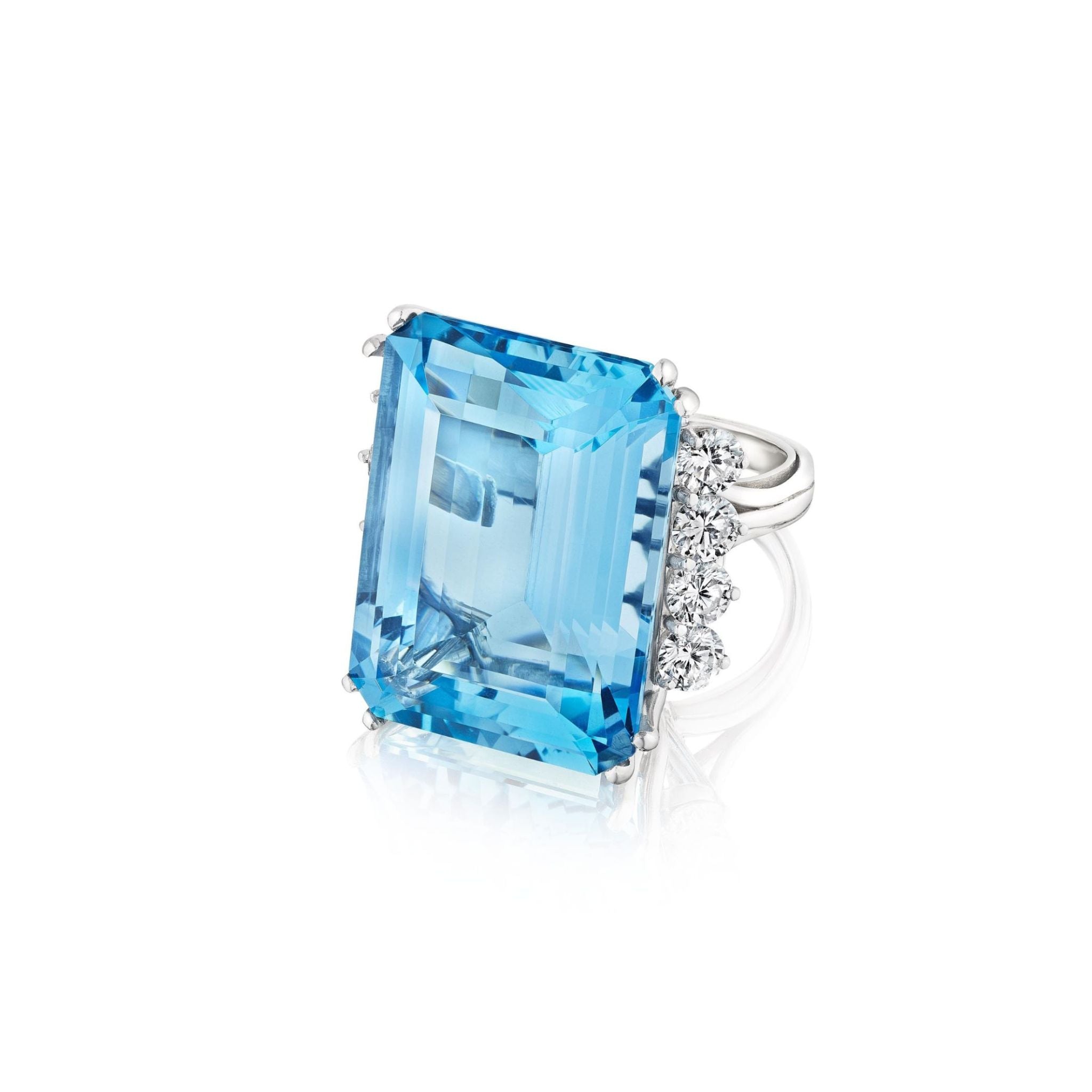Vintage Aquamarine and Diamond Ring
