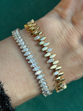 Alternating Diamond Marquise Tennis Bracelet in Yellow Gold