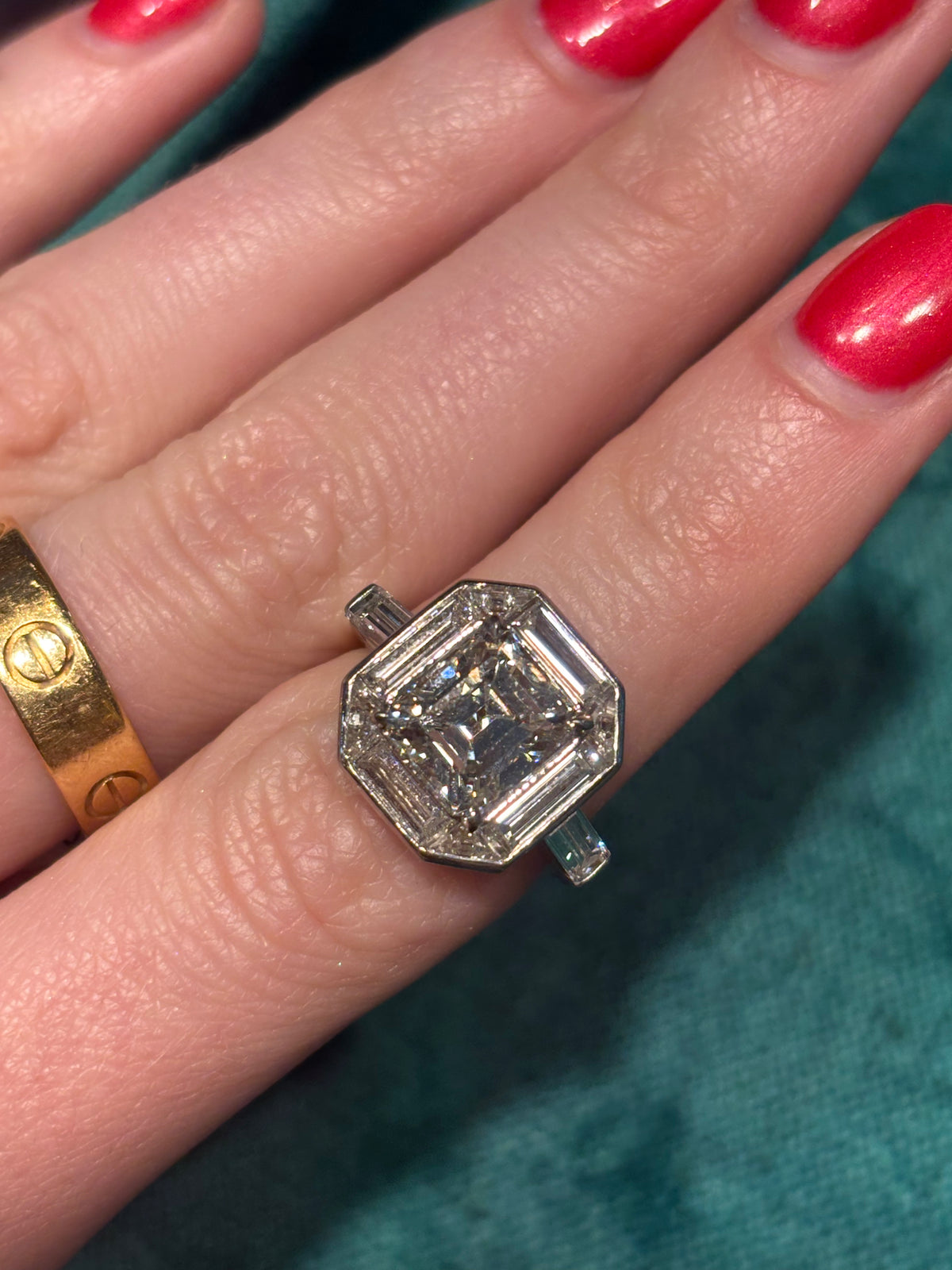 1980s Oscar Herman Ring