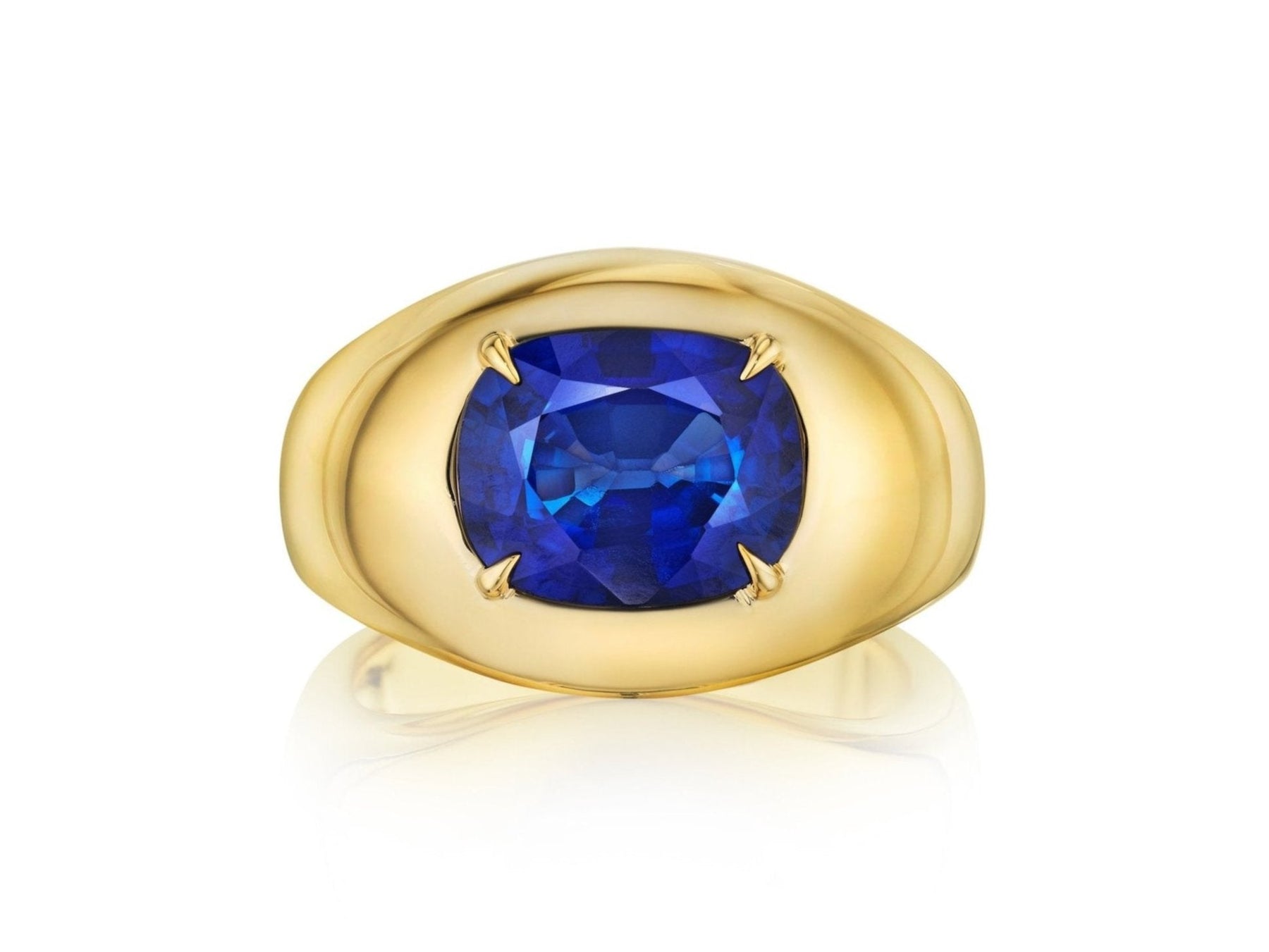 Oval Gemstone Bombé Ring in Yellow Gold