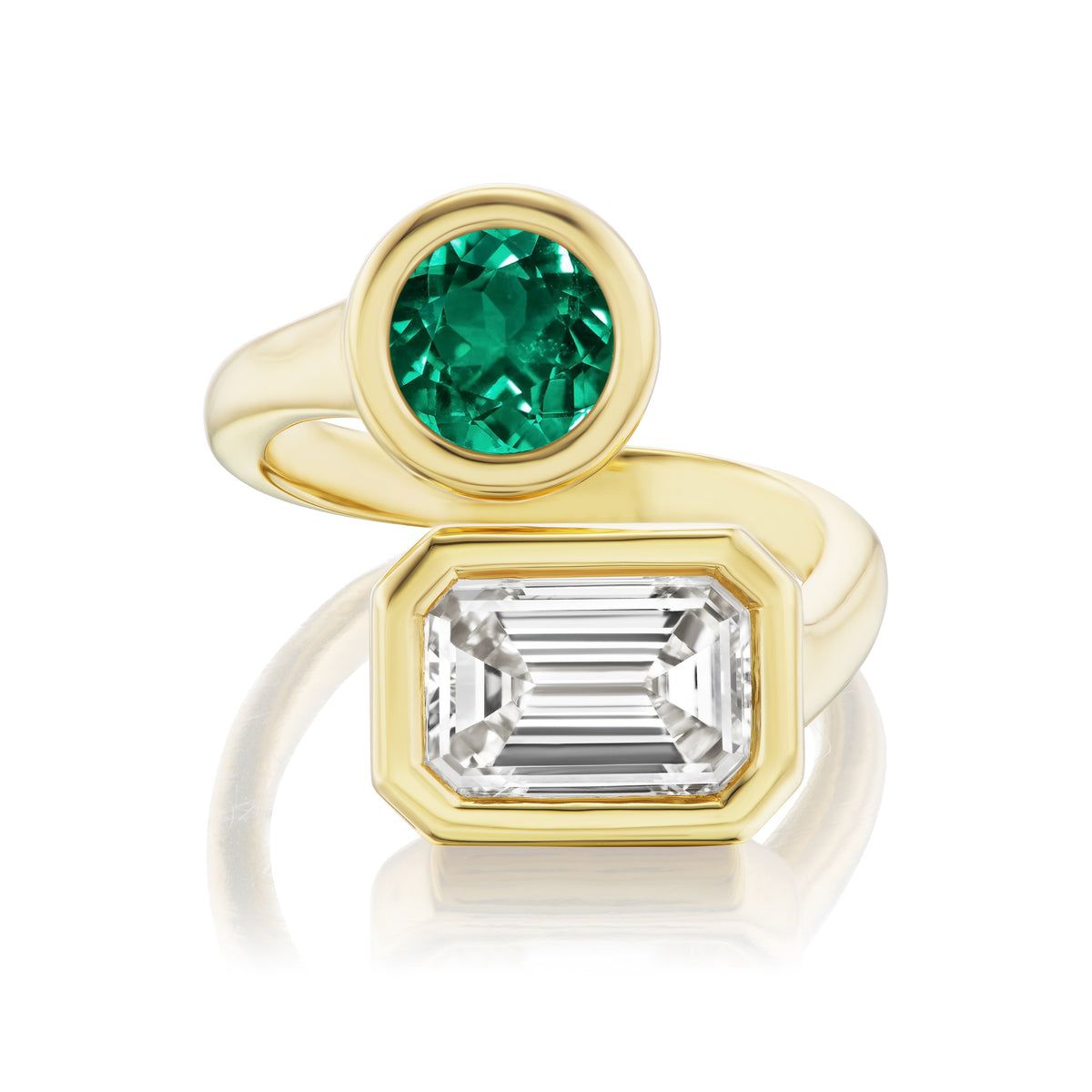 Toi et Moi Bezel Set Wraparound Ring with Round Emerald and Emerald Cut Diamond in Yellow Gold