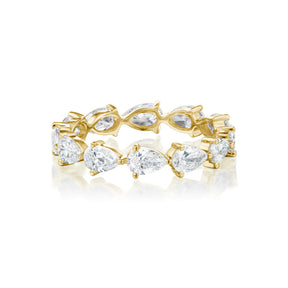 Chasing Pears Eternity Band